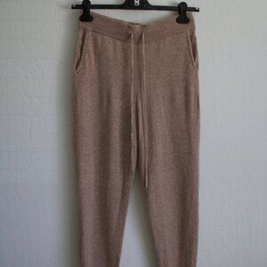 Quince 100% Mongolian Cashmere Sweat Pants
